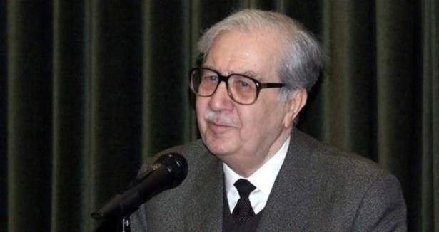 Turgut Özakman vefat etti