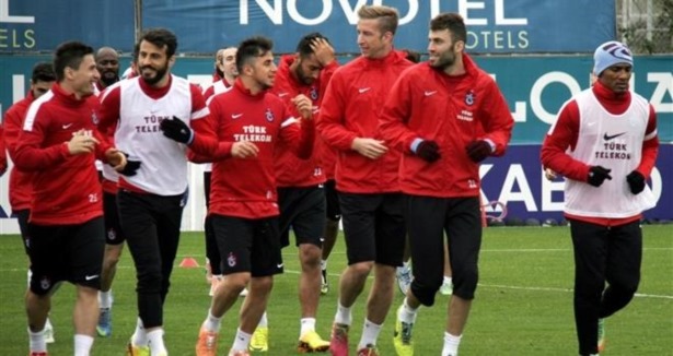 Trabzonspor Kadir Keleş'i kiraldığını bildirdi