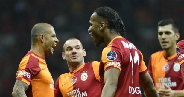 Drogba Galatasaray'a veda etti