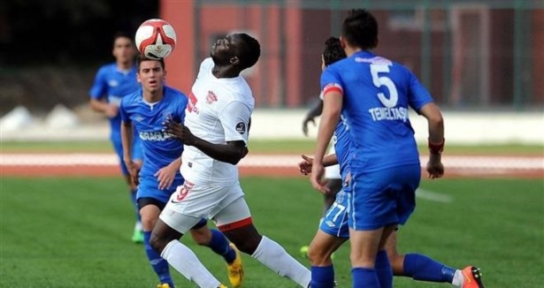 Gaziantepspor gruplara kaldı