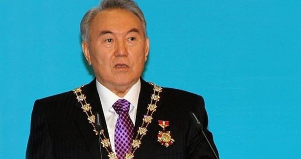 Nazarbayev yeni bakanlar kurulunu onayladı