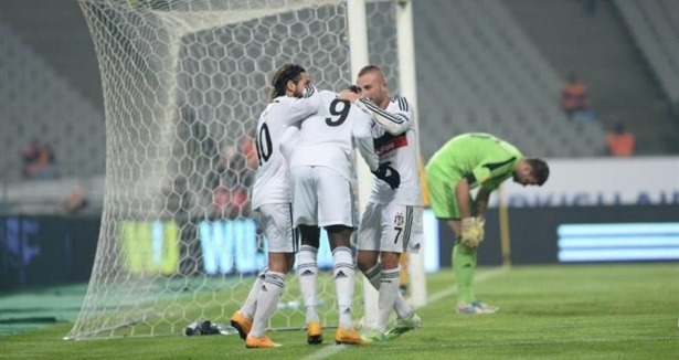 Beşiktaş-Partizan: 2-1 (Maç Özeti)