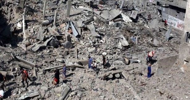 Gazze'de ölenlerin sayısı 2 bin 69'a yükseldi