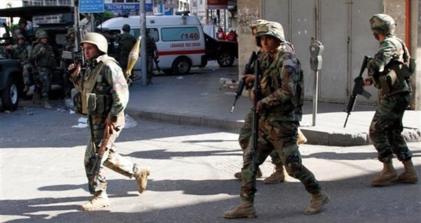  Lübnan'da askeri araca saldırı: 2 ölü