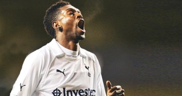 Adebayor süre istedi