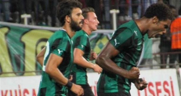 Akhisar'den sezonu 3 puanla açtı