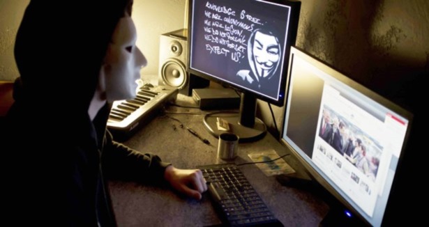 Ortadoğu''da ''hacker''lar savaşı