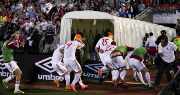 Arnavut futbolcu korku dolu anları anlattı