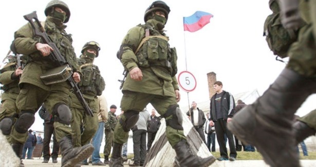 Rus askerlerinden gerilimi artıran baskı