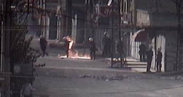PKK yandaşları polisi böyle yaktı