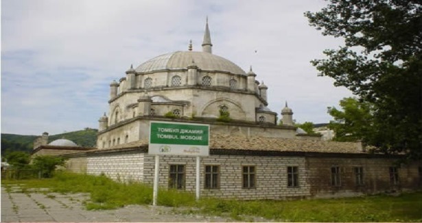 Bulgaristan'da Osmanlı mirası iki cami