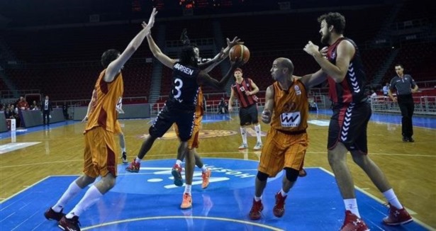 Aslan cezayı Uşak'a kesti