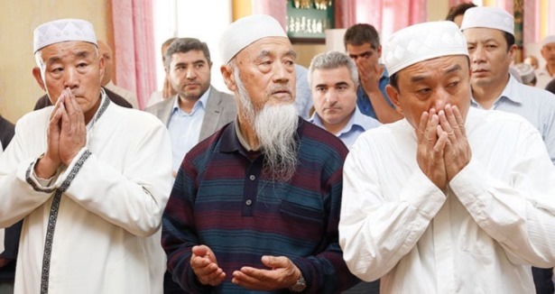 Çin Müslümanları Türkiye''yi bekliyor