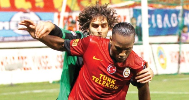 Gerçek profesyonel Drogba