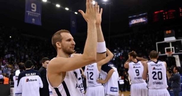 Efes çeyrek finale uzatmada uzandı!