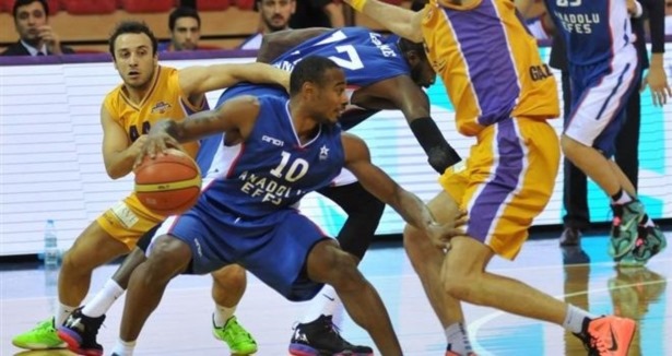 Anadolu Efes'e beklenmedik darbe