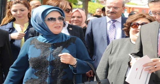 Emine Erdoğan sergi açılışı yaptı