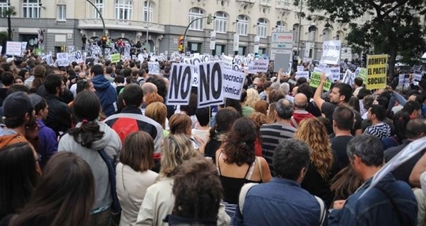 Hırvatistan'da "kiril alfabesi" protestosu