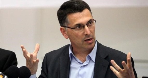 İsrail İçişleri Bakanı istifa etti