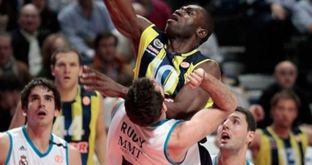 Fenerbahçe sonunu getiremedi