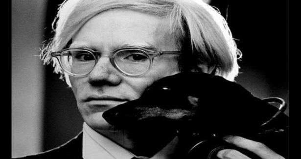 Andy Warhol'un 2 eseri 151 milyon dolara satıldı