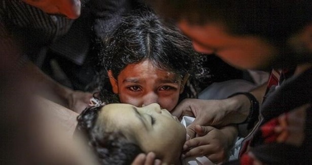 Gazze'de ölenlerin sayısı bin 363'e yükseldi