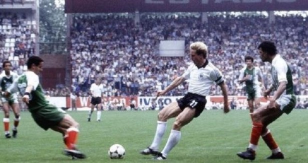 Almanya ve Cezayir 82'nin rövanşında