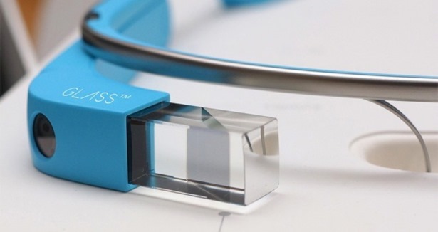 Google, 'Glass'ı markalaştırmak istiyor