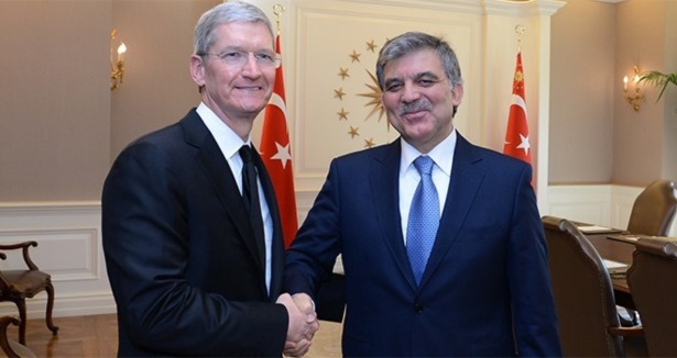 Gül Apple CEO'sundan Türkçe Siri istedi