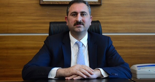AK Parti'li Gül'den provokasyonlara tepki