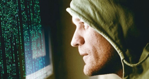 ''Hacker''ın şifresini para çözer