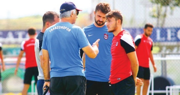 Onur''u tartışmak kimsenin haddi değil 