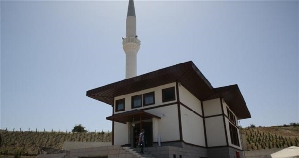 Görmez, İsmail Ankaravi Camisini açtı