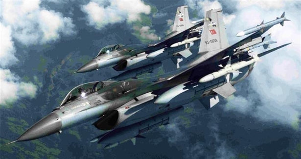 10 adet F-16'dan sınırda devriye uçuşu 