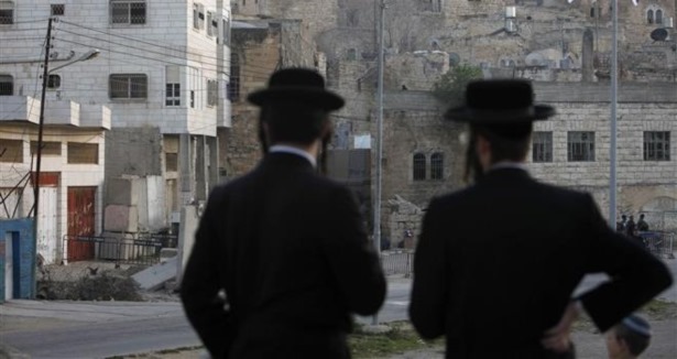 İngiltere'de Yahudi karşıtlığına hapis