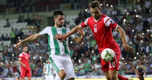Yeni statta ilk maç ilk galibiyet