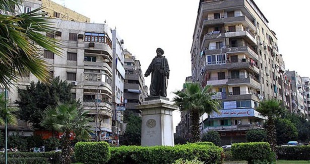 Kahire'de 'Lazoğlu' heykeli