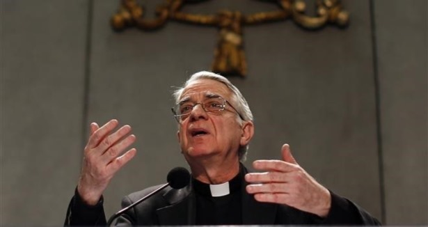 Vatikan'dan 'siyah duman' açıklaması 