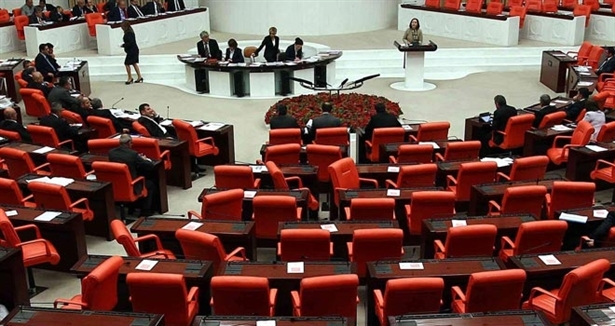 Suriye ve Irak tezkeresi Meclis'e sunulacak