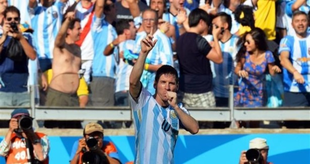 Arjantin, Messi ile turladı