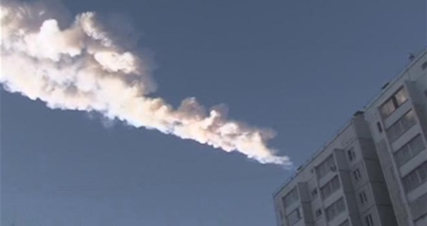 Rusya'ya meteor düştü