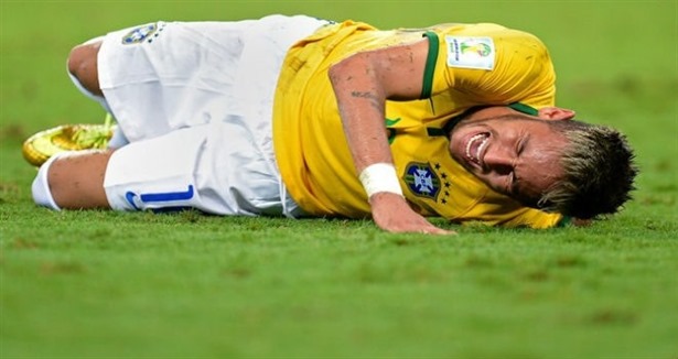 Brazilian star's injury dismays A Selecao