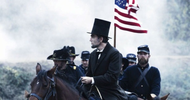 Spielberg'in Lincoln'ü 12 dalda Oscar adayı