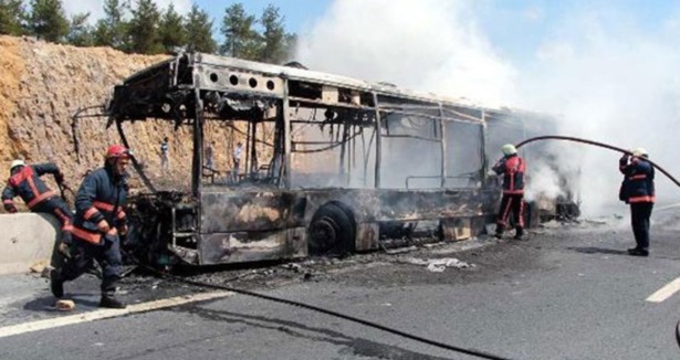 Otobüs yangınında ölenlerin kimlikleri açıklandı