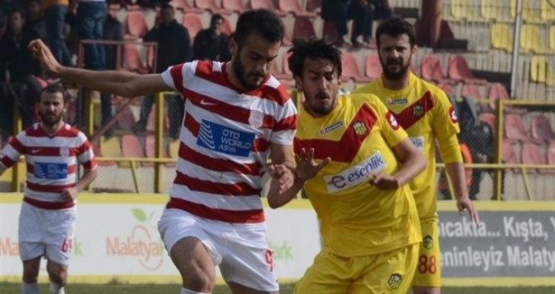 Yeni Malatyaspor 10 kişiyle galip