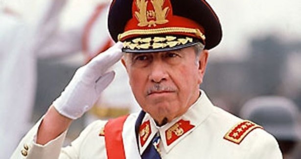 Pinochet''in yolunda