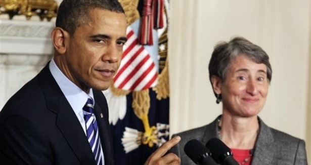 Obama, ABD İçişleri Bakanlığı'na Sally Jewell'ı ad