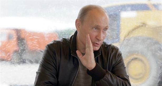 Putin: Afganistan'dan çekilme Rusya için tehdit