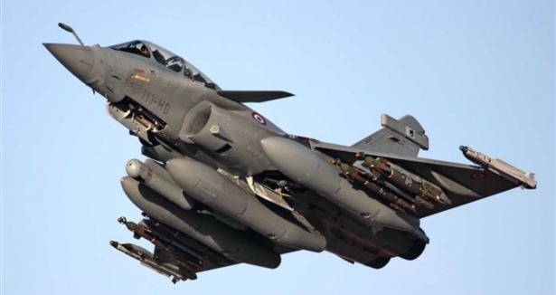 Fransa'dan IŞİD'e ilk hava operasyonu!
