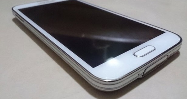 İşte Samsung'un yeni Galaxy S5'i